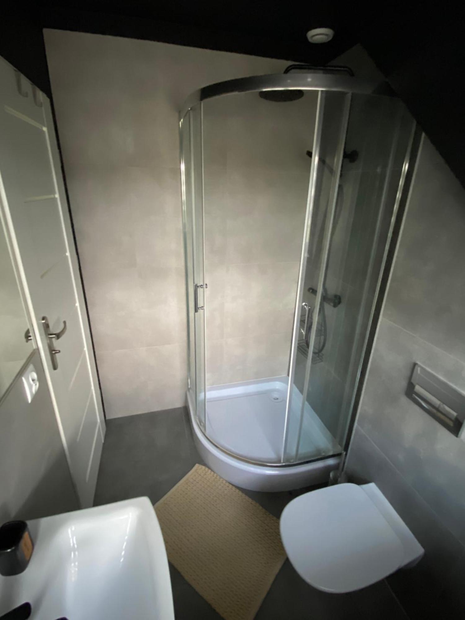 Apartamenty Lesna Osiem Jezow Sudecki Kamer foto
